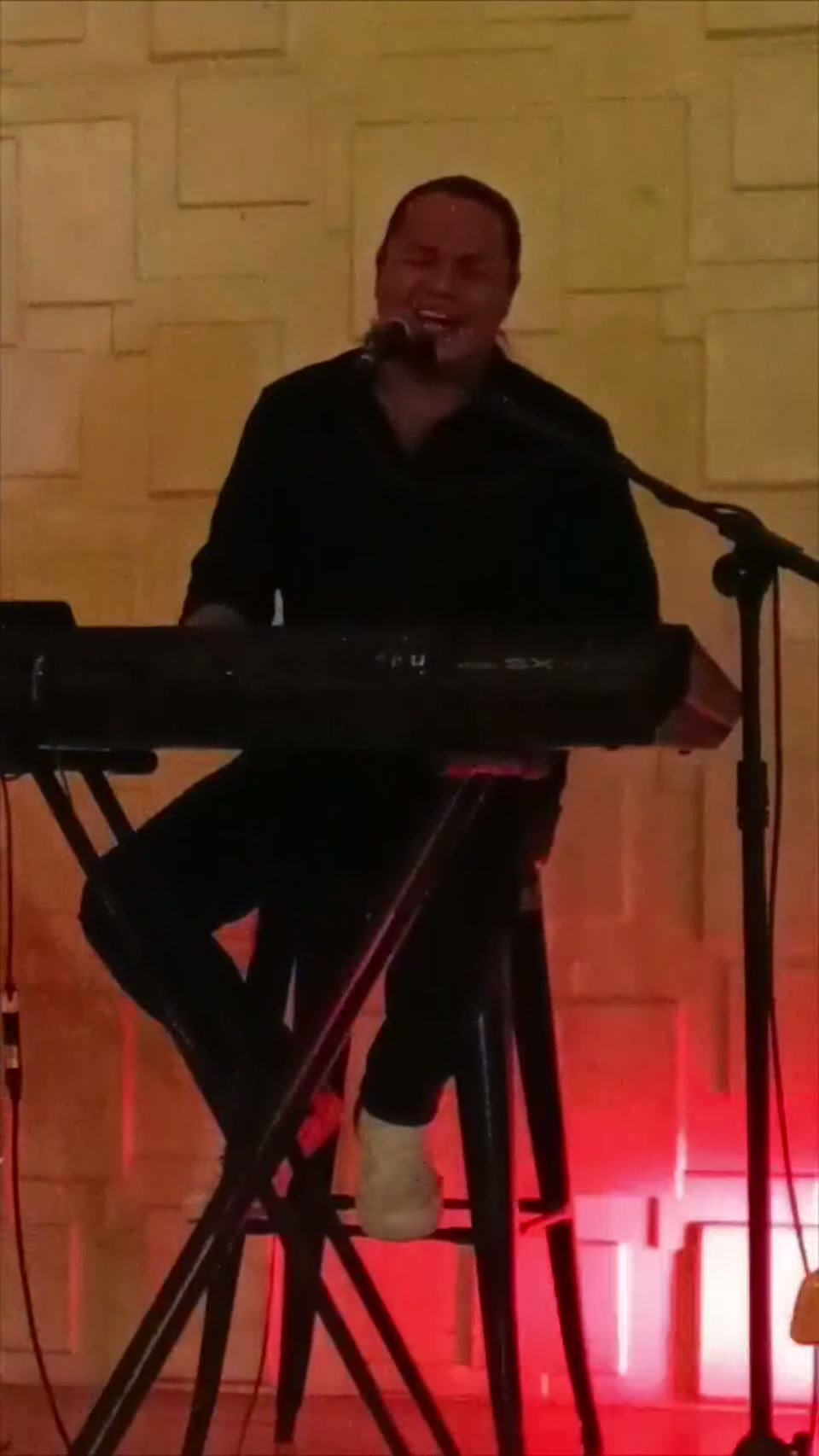 LIVE PERFORMANCES — Joel Patanao